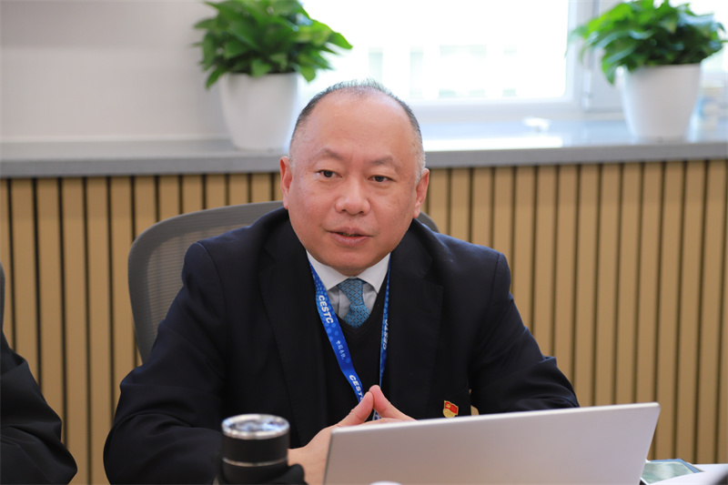 李楠.JPG