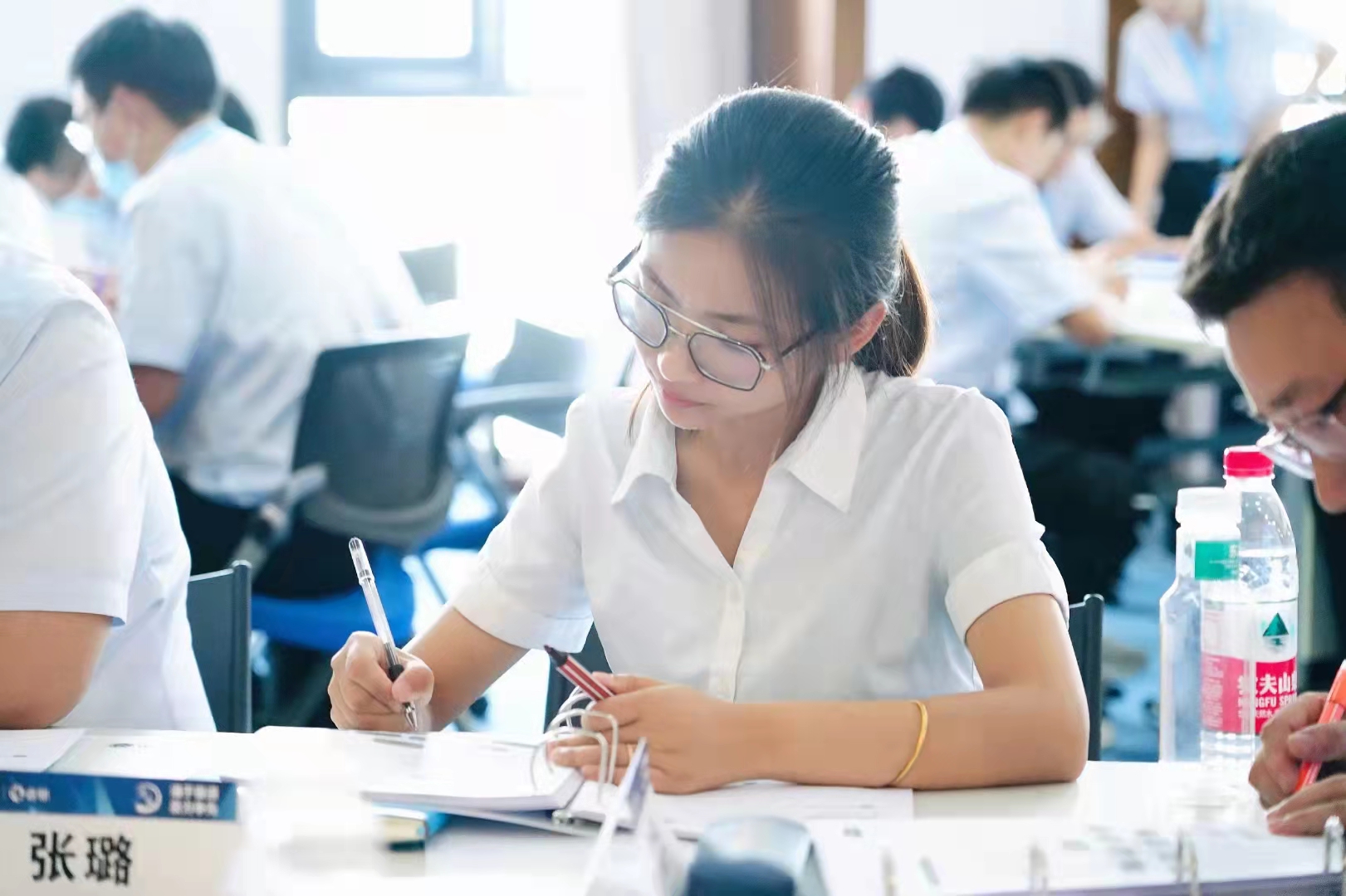 榜样的力量｜奋勇前行，不负热爱