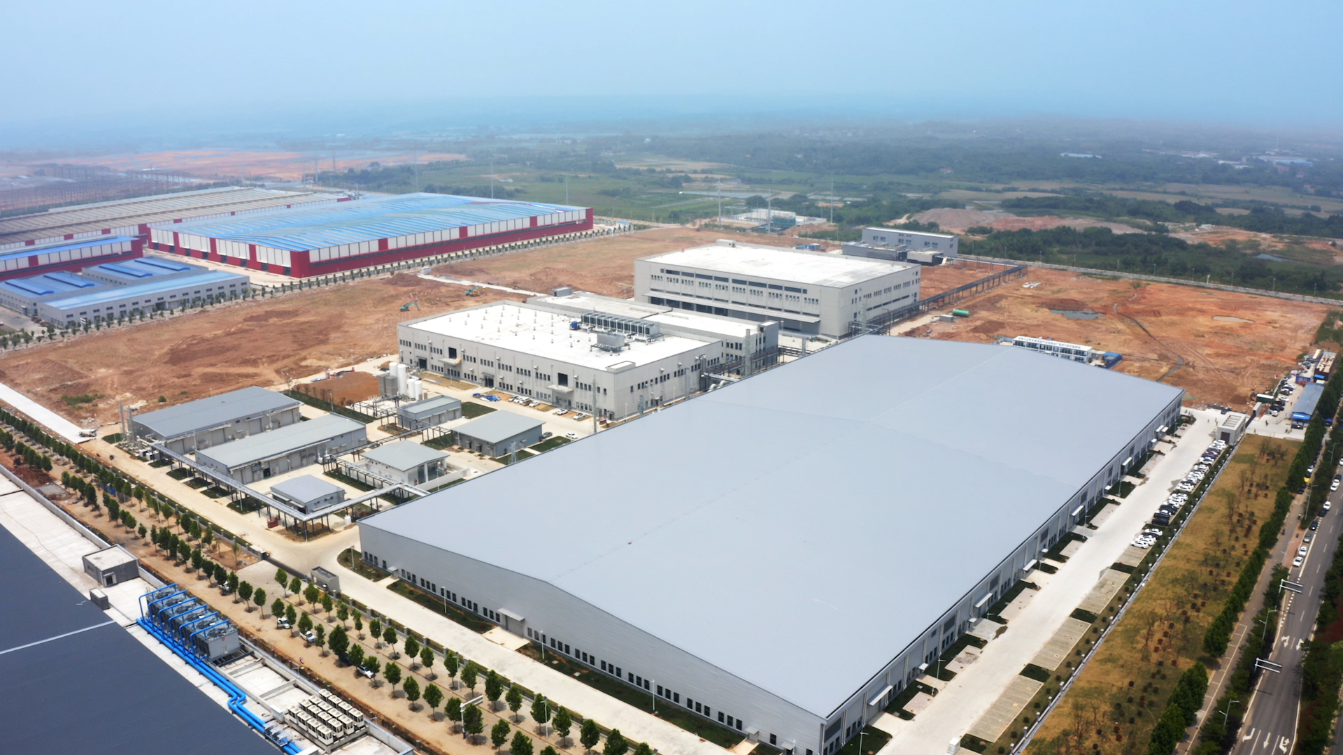 Anhui Huasheng Photovoltaic Industry Standardized Factory Mechanical and Electrical Installation EPC Project