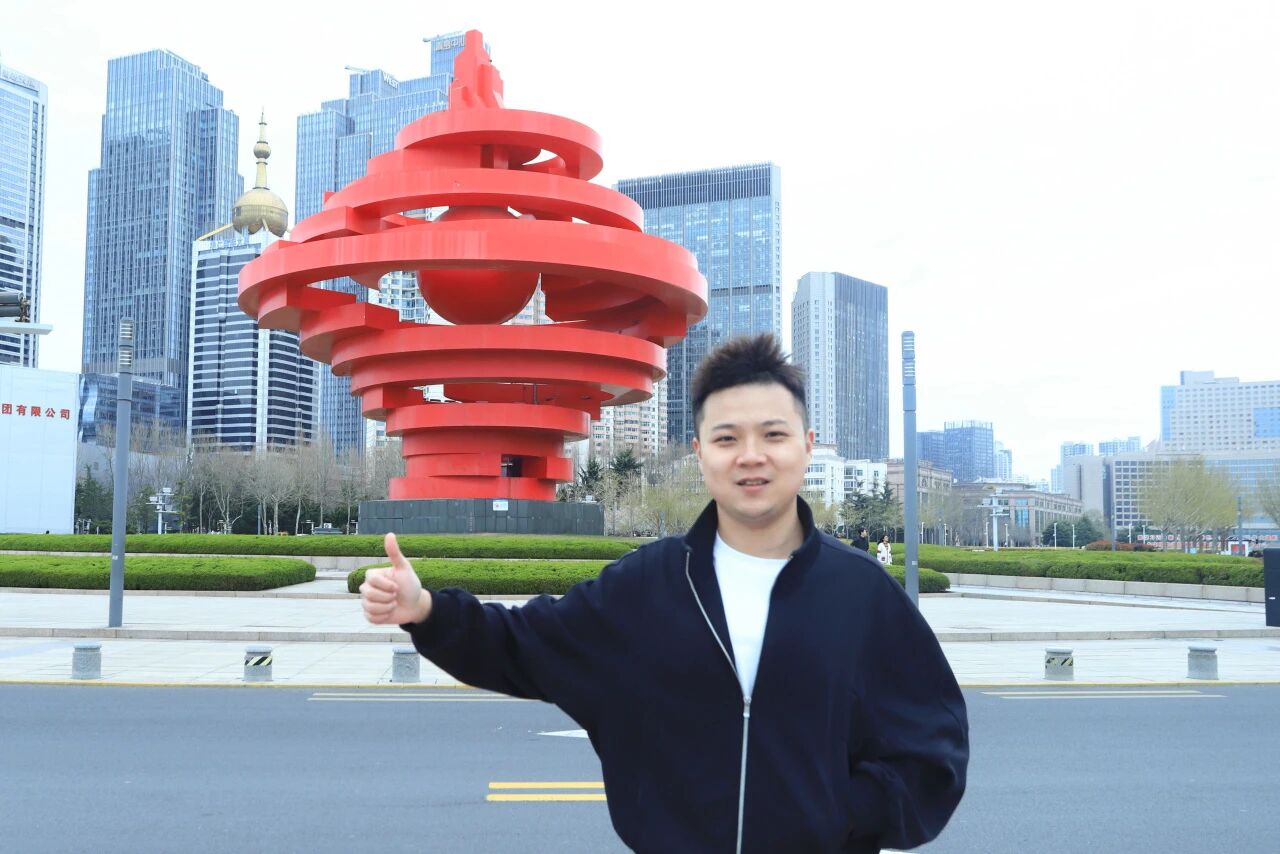 追光前行丨张鲜明：此时不上，更待何时