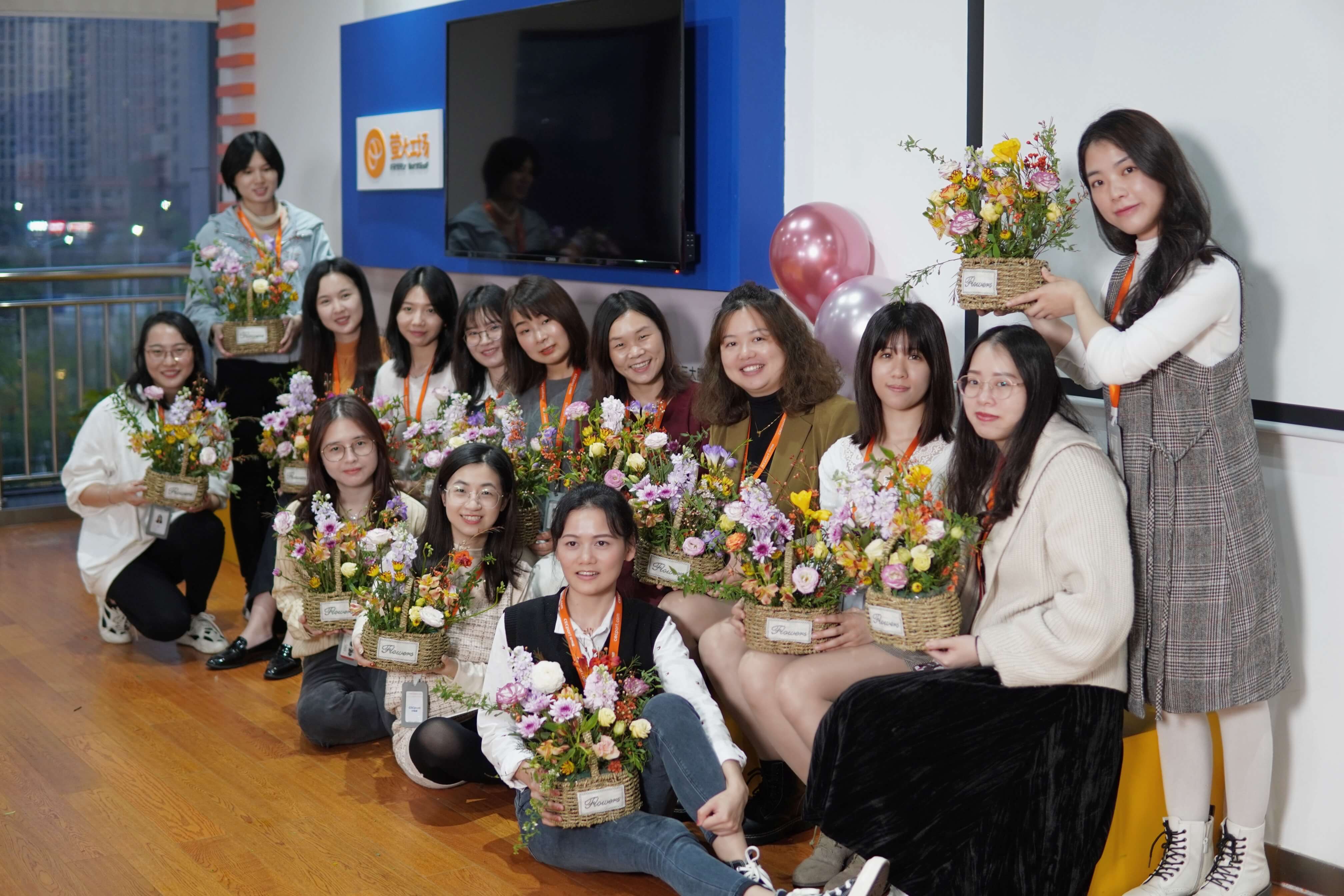 遇见花遇见美，中电信息多彩活动迎接“女神节”