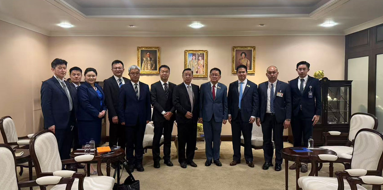 A Delegation of CECIS Visited Thailand