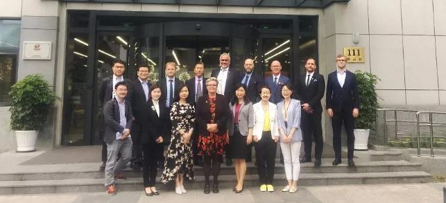 浦软与瑞典达拉纳省科技园开展深入合作会谈