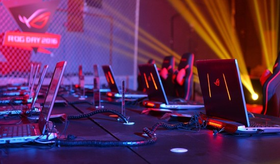 上半年中国电子竞技游戏市场收入超七百亿 AI助力电竞行业革新