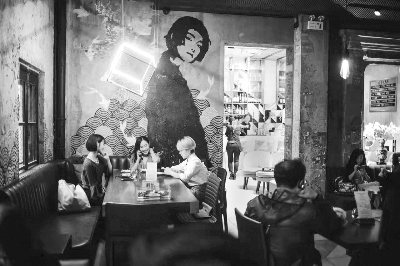 商业街区+文化艺术：打造诗意栖居的“新天地”