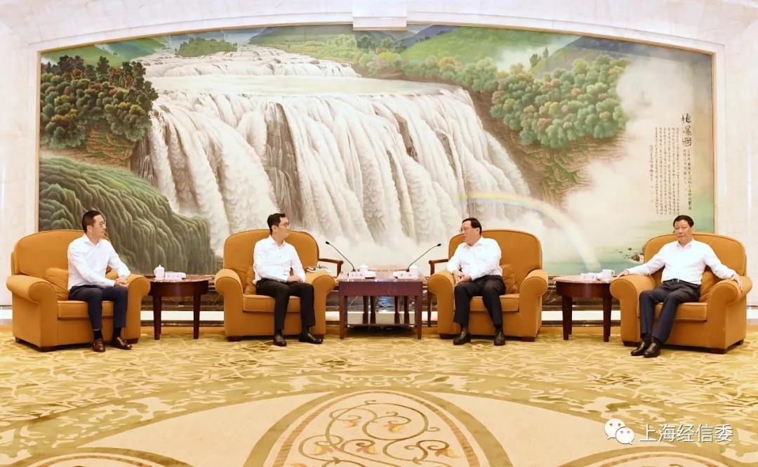 上海市政府今与腾讯公司在沪签署深化合作框架协议