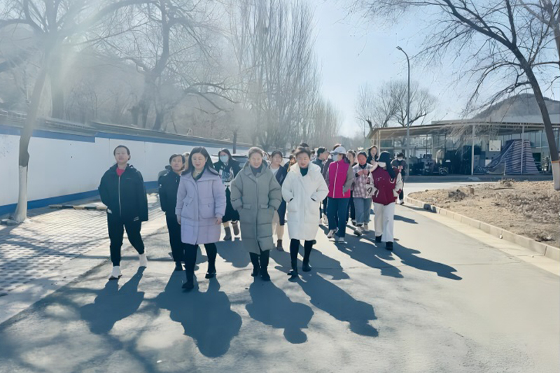 赴中电之约，绽巾帼风采