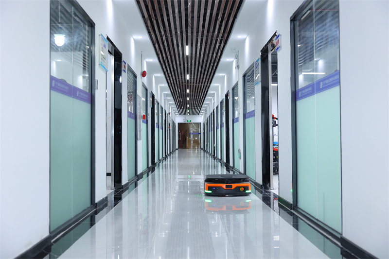 以“智”赋能  加“数”前行  广检工程检测中心启用智能混凝土实验室