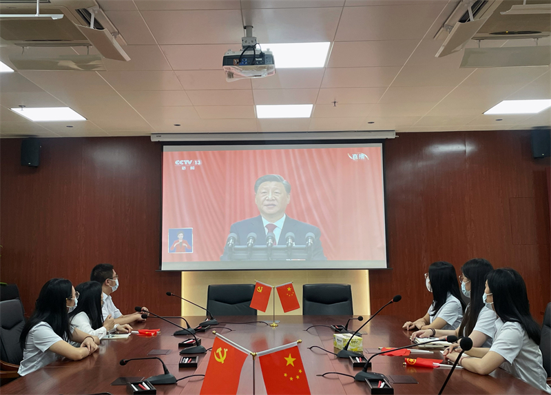 青年强则国强——广质团组织团员热议党的二十大开幕会