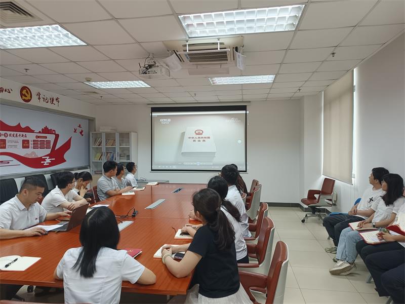 学条例 明党纪 懂法典 知敬畏 ——广检集团广纺第二党支部开展党纪学习教育专题党课学习暨主题党日活动