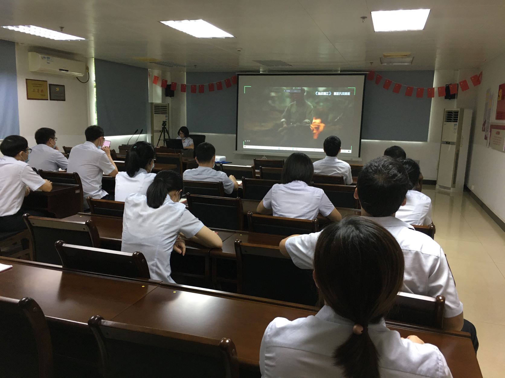 学党史忆先烈 守初心担使命——广检集团广纺第七党支部开展党史专题学习