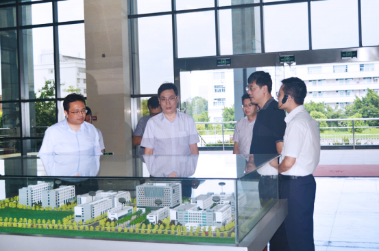 国投检验检测认证有限公司董事长张玉齐一行到广检集团考察交流