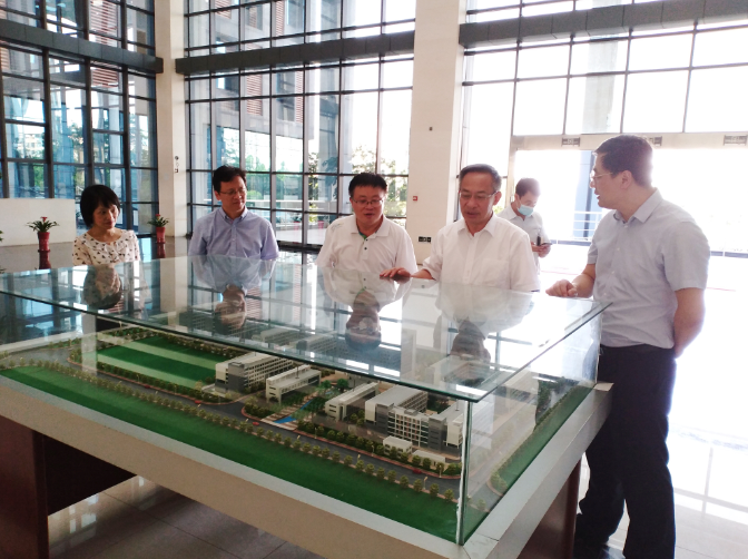 省生态环境厅鲁修禄厅长一行莅临广检集团指导工作