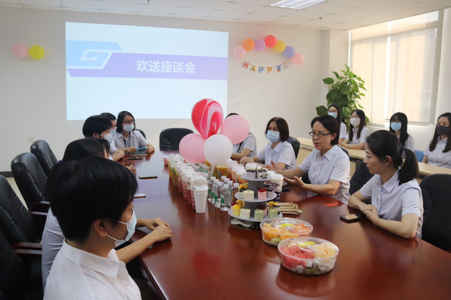 回首芳华薪火传 浓浓情意暖人心广检集团广质院举办退休欢送座谈会