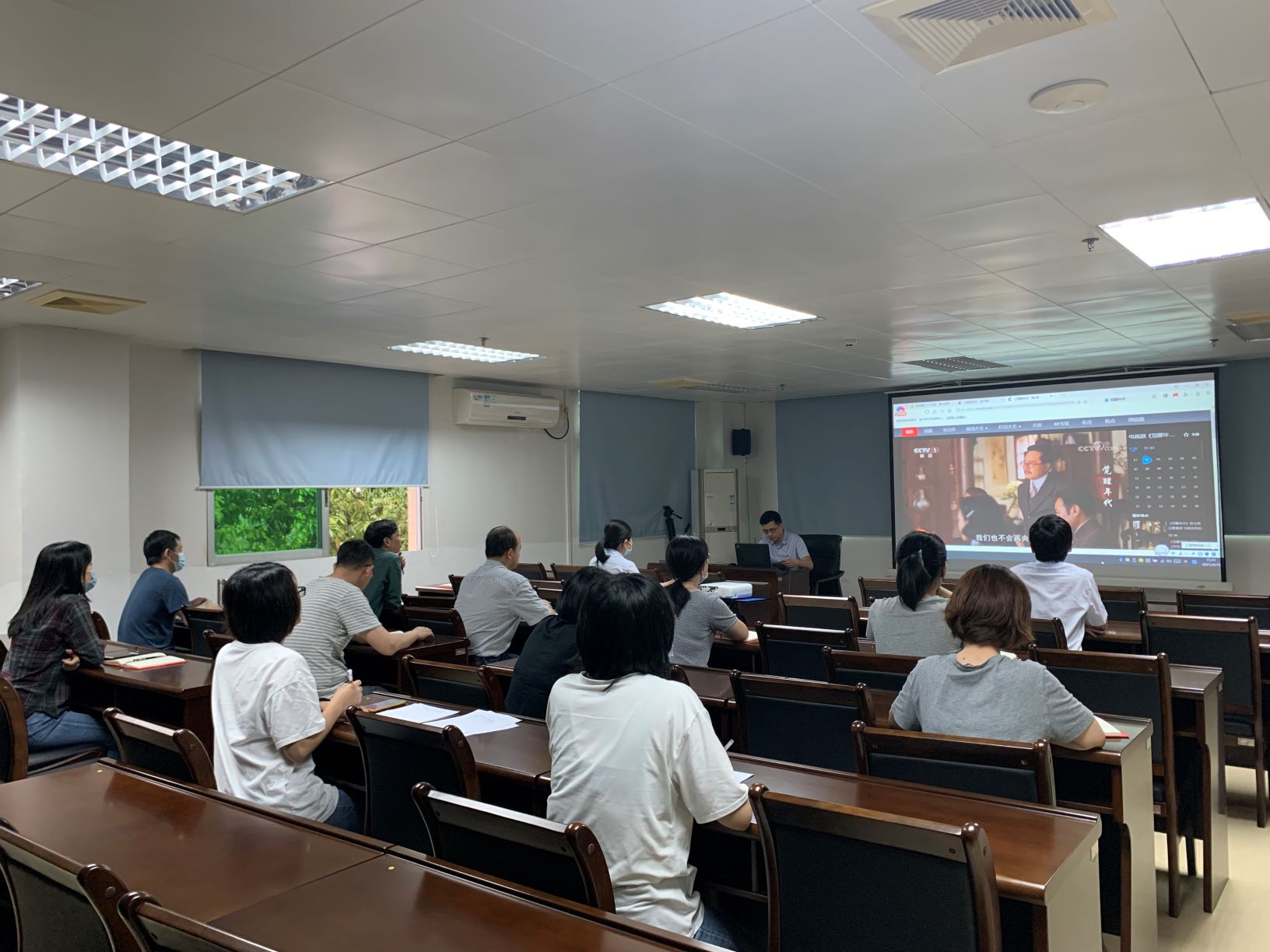 讲好党史故事 学好党史知识 ——广检集团广纺第七党支部开展党史主题教育活动