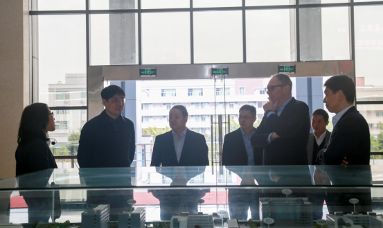 SGS集团高层莅临广检集团考察交流