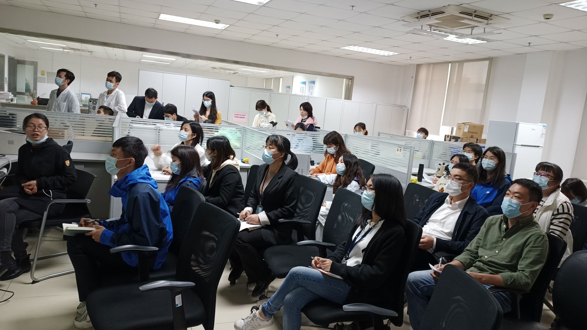 积极拓展 精益求精——广检集团广纺第二、六党支部联合开展主题党日活动