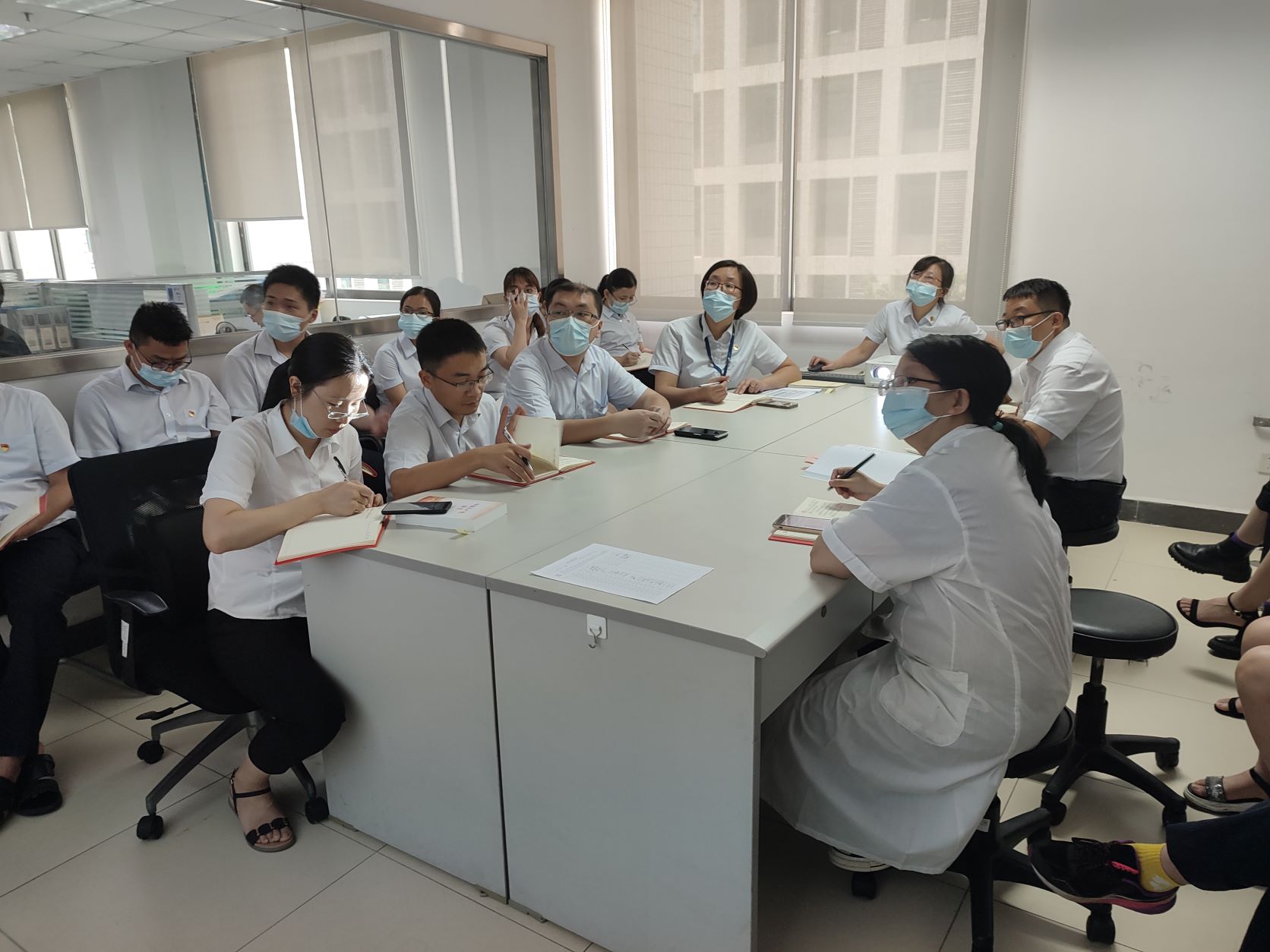 知史爱党我力行 团结奋进建广检——广检集团广纺第五党支部召开党史学习教育专题组织生活会