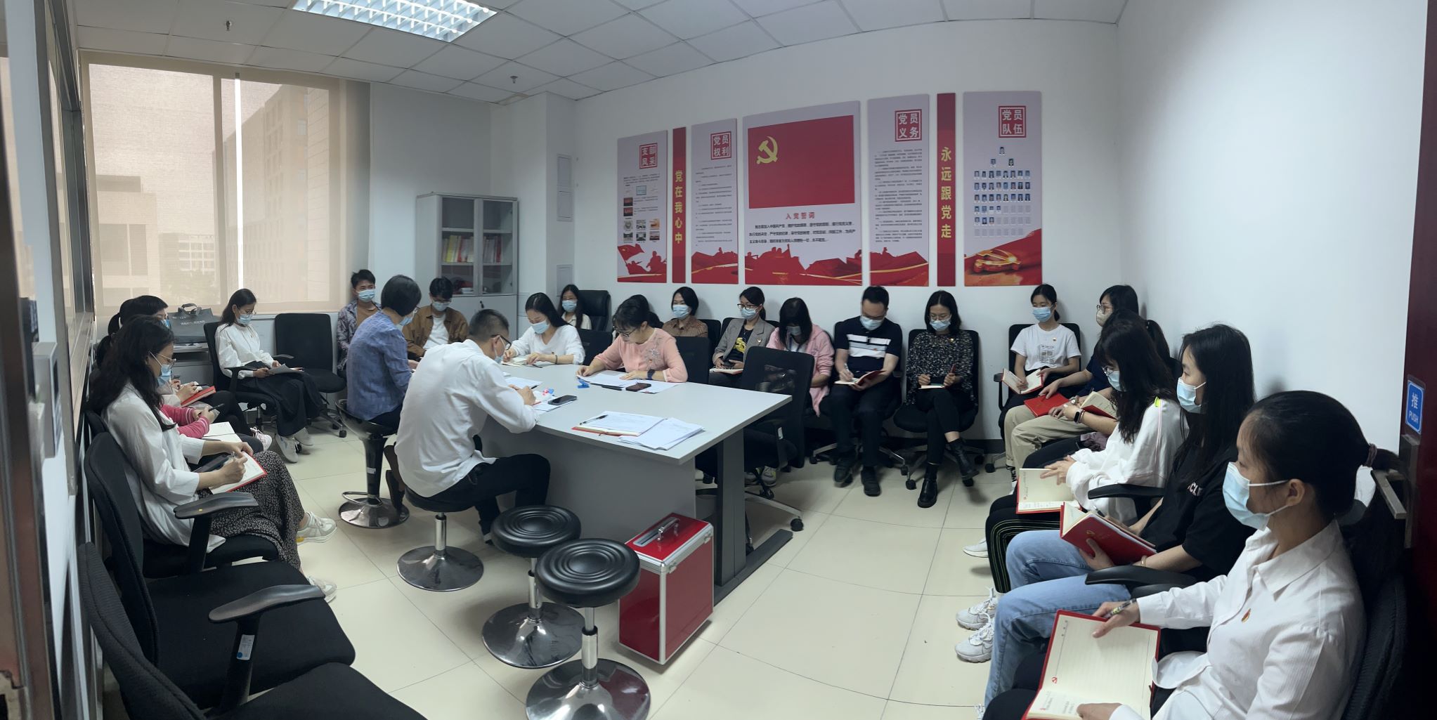 广检集团广纺第六党支部召开2021年度组织生活会