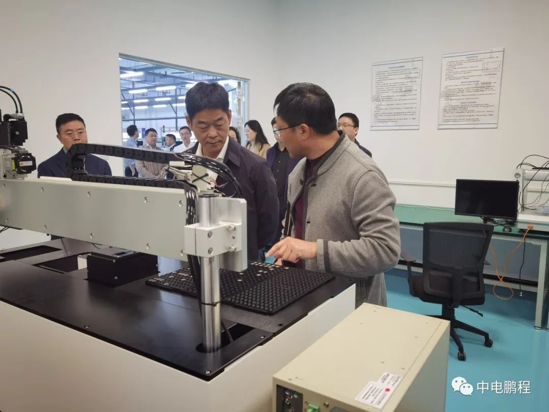 江宁开发区管委会主任王爱军一行调研中电鹏程