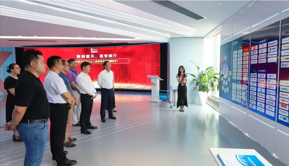 【协会动态】深入企业开展调查研究，深圳市委互联网企业工委推动主题教育见行见效